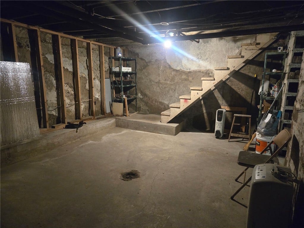 344 N Pennsylvania Ave, Greensburg, PA 15601