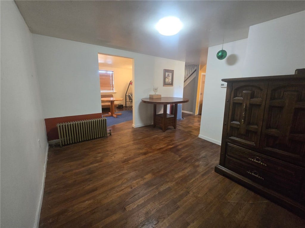 344 N Pennsylvania Ave, Greensburg, PA 15601