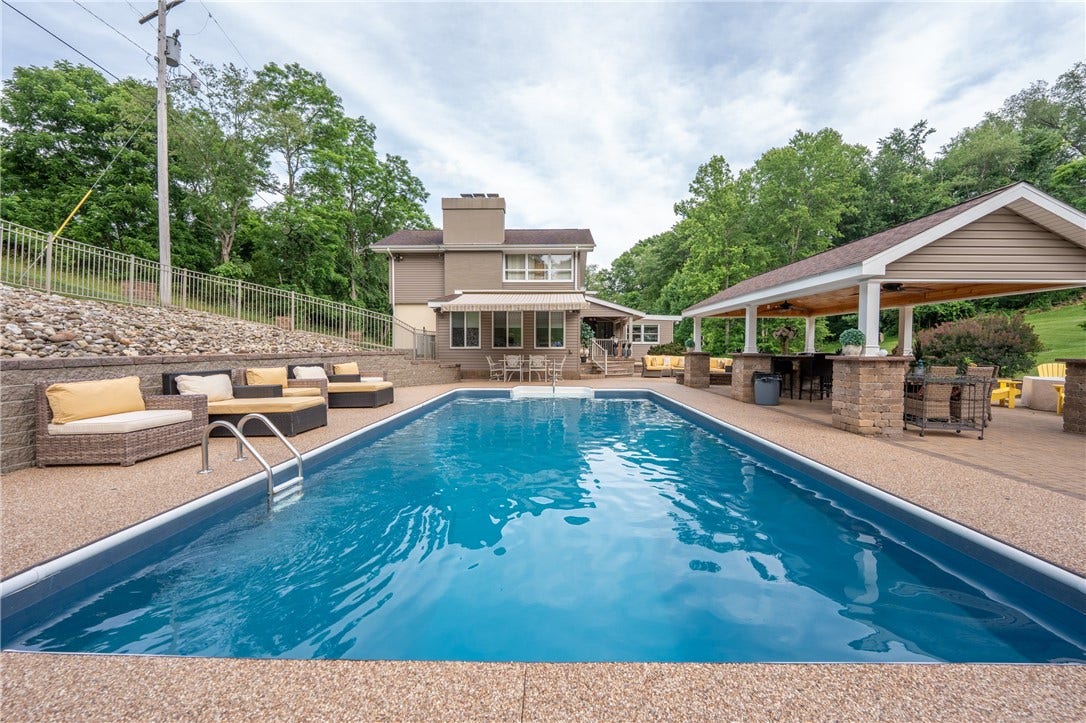 183 Ransel Rd, Latrobe, PA 15650