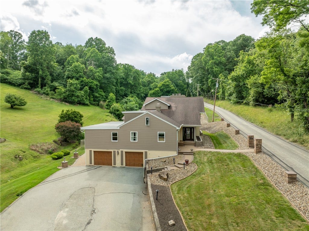 183 Ransel Rd, Latrobe, PA 15650