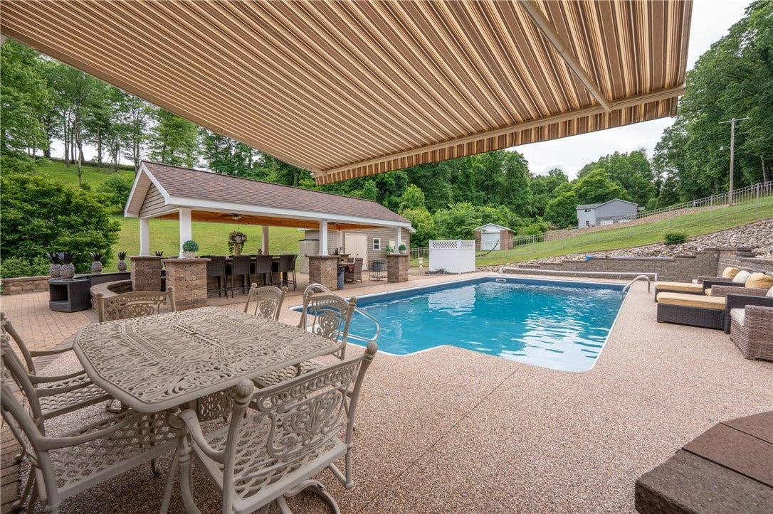 183 Ransel Rd, Latrobe, PA 15650