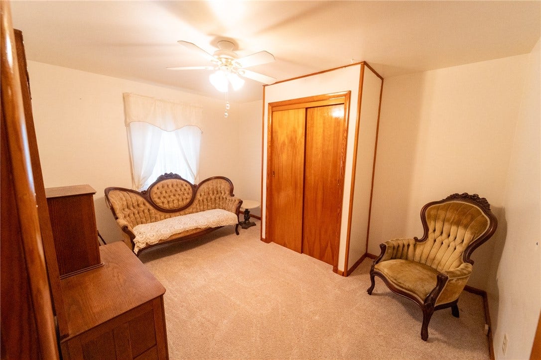 1008 Broad Street, Connellsville, PA 15425