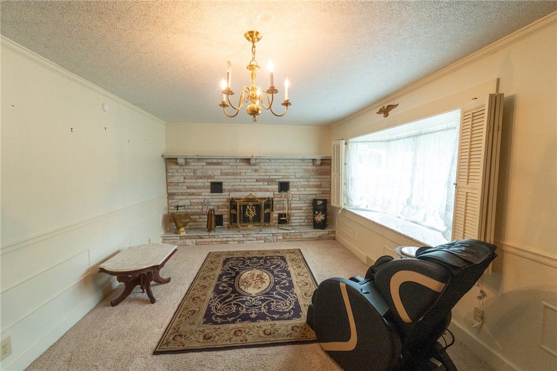 1008 Broad Street, Connellsville, PA 15425