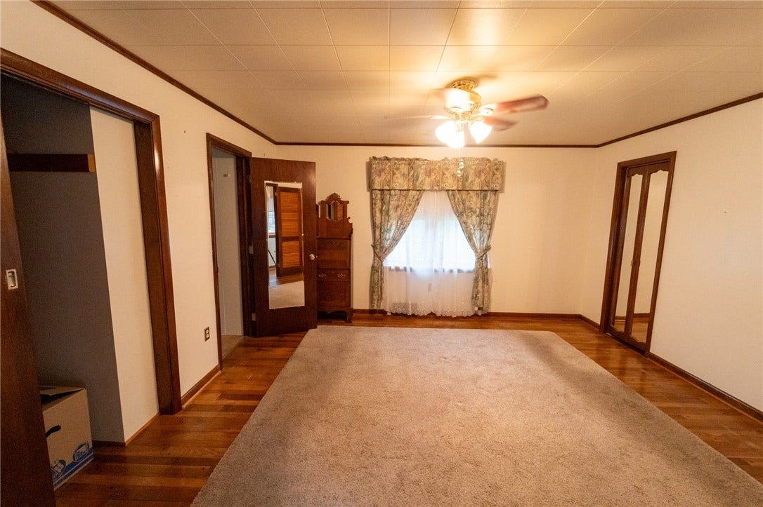 1008 Broad Street, Connellsville, PA 15425