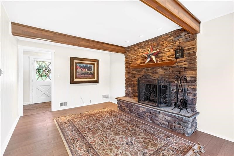 130 Grouse Drive, Elizabeth, PA 15037