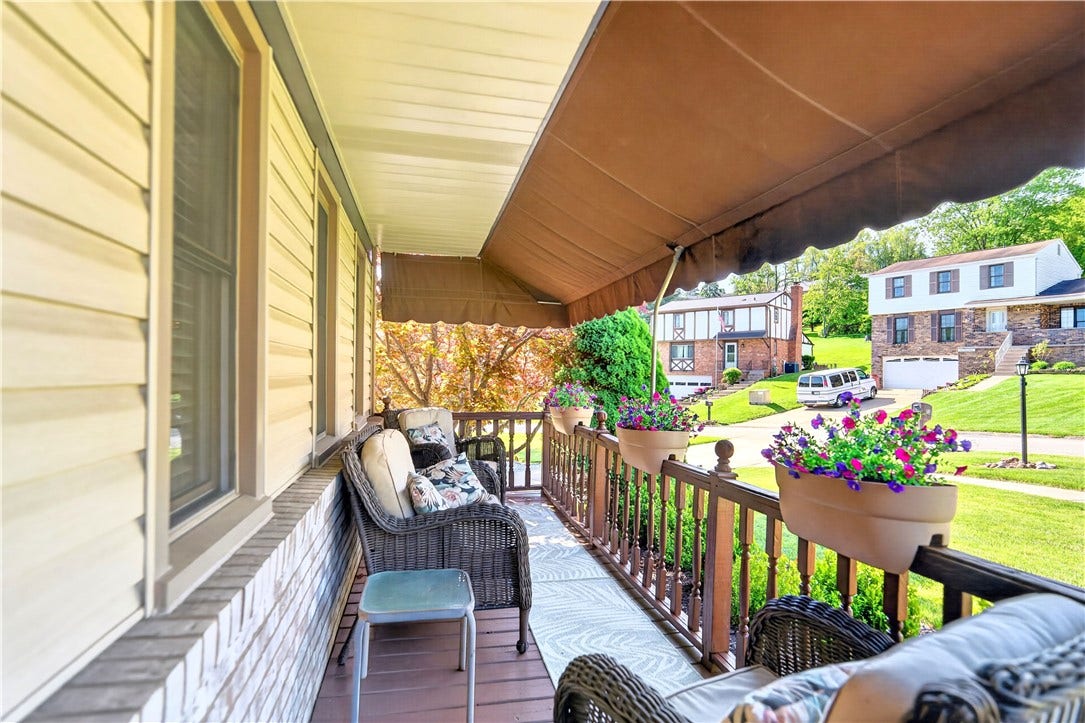 130 Grouse Drive, Elizabeth, PA 15037