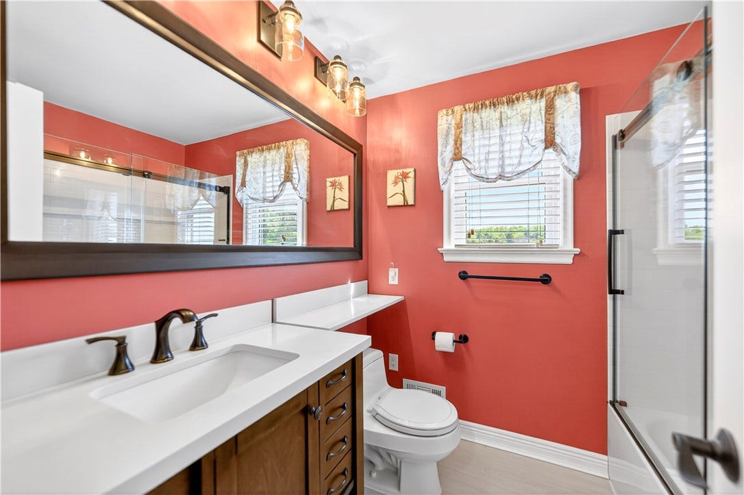 130 Grouse Drive, Elizabeth, PA 15037