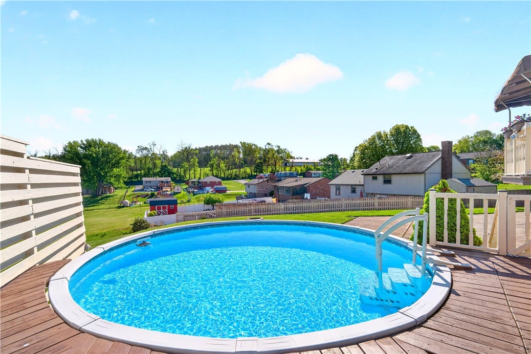 130 Grouse Drive, Elizabeth, PA 15037
