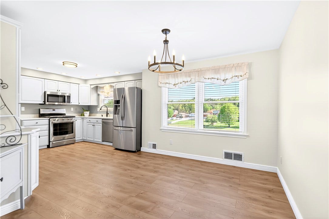 130 Grouse Drive, Elizabeth, PA 15037