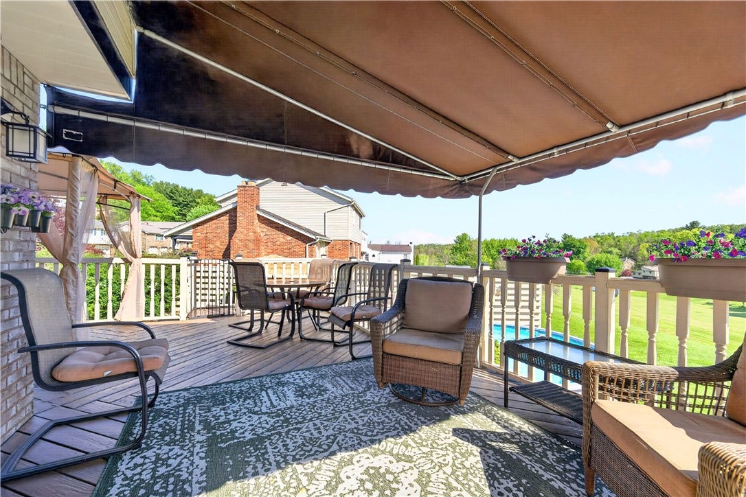 130 Grouse Drive, Elizabeth, PA 15037