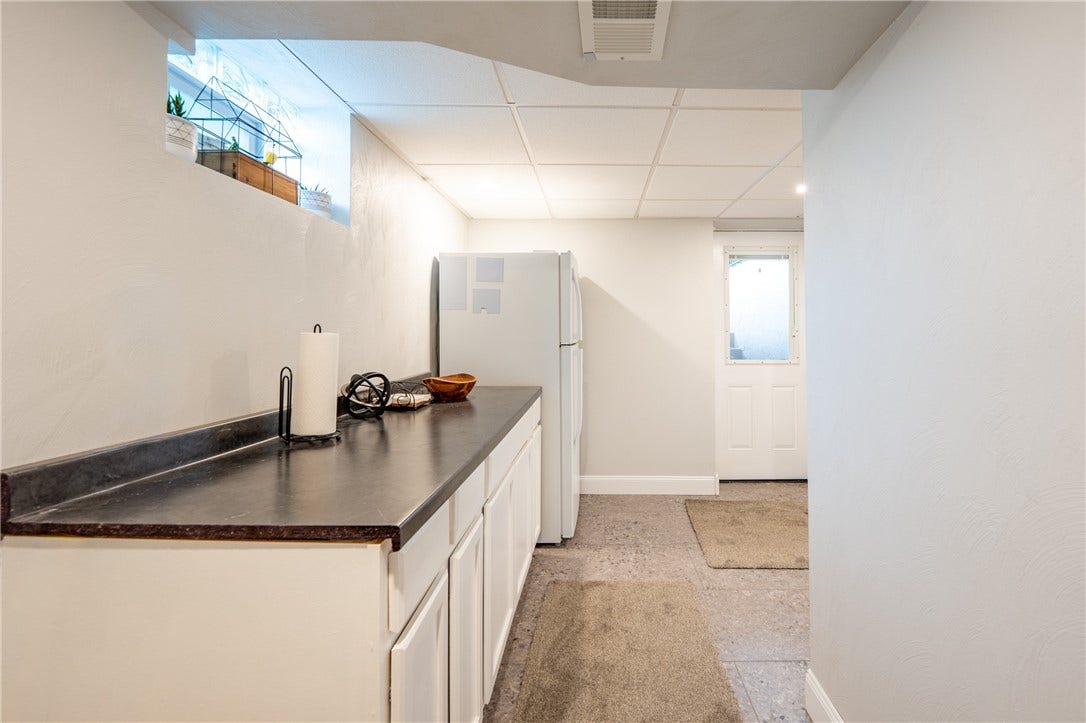 186 Roskovensky Rd, Latrobe, PA 15650