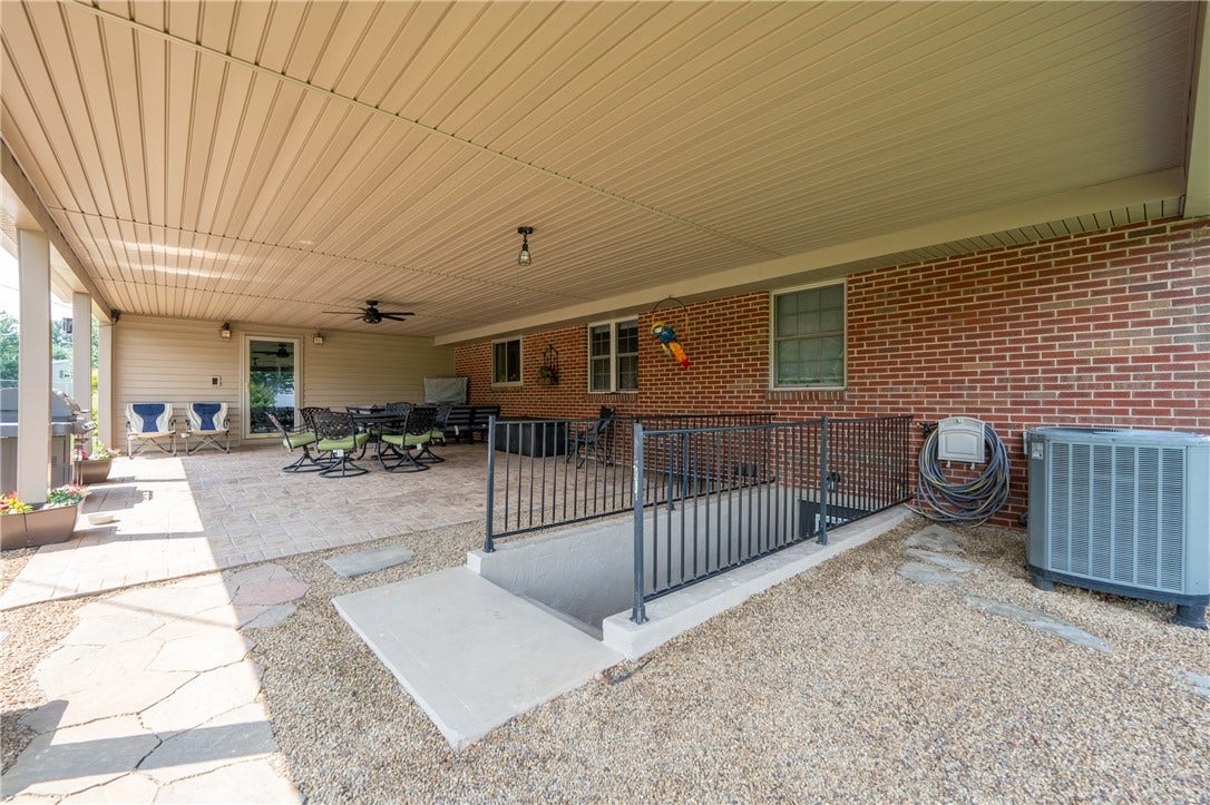 186 Roskovensky Rd, Latrobe, PA 15650