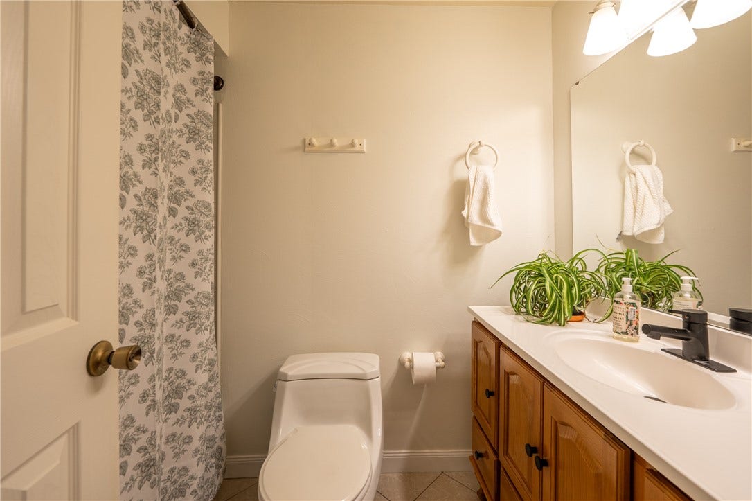 186 Roskovensky Rd, Latrobe, PA 15650