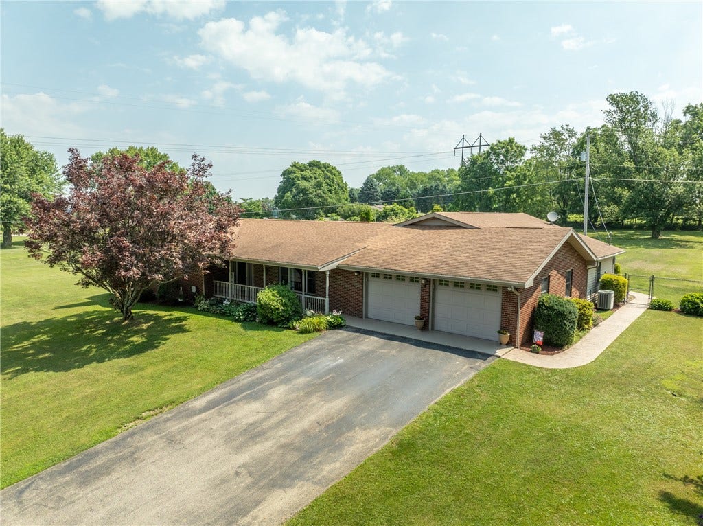 186 Roskovensky Rd, Latrobe, PA 15650