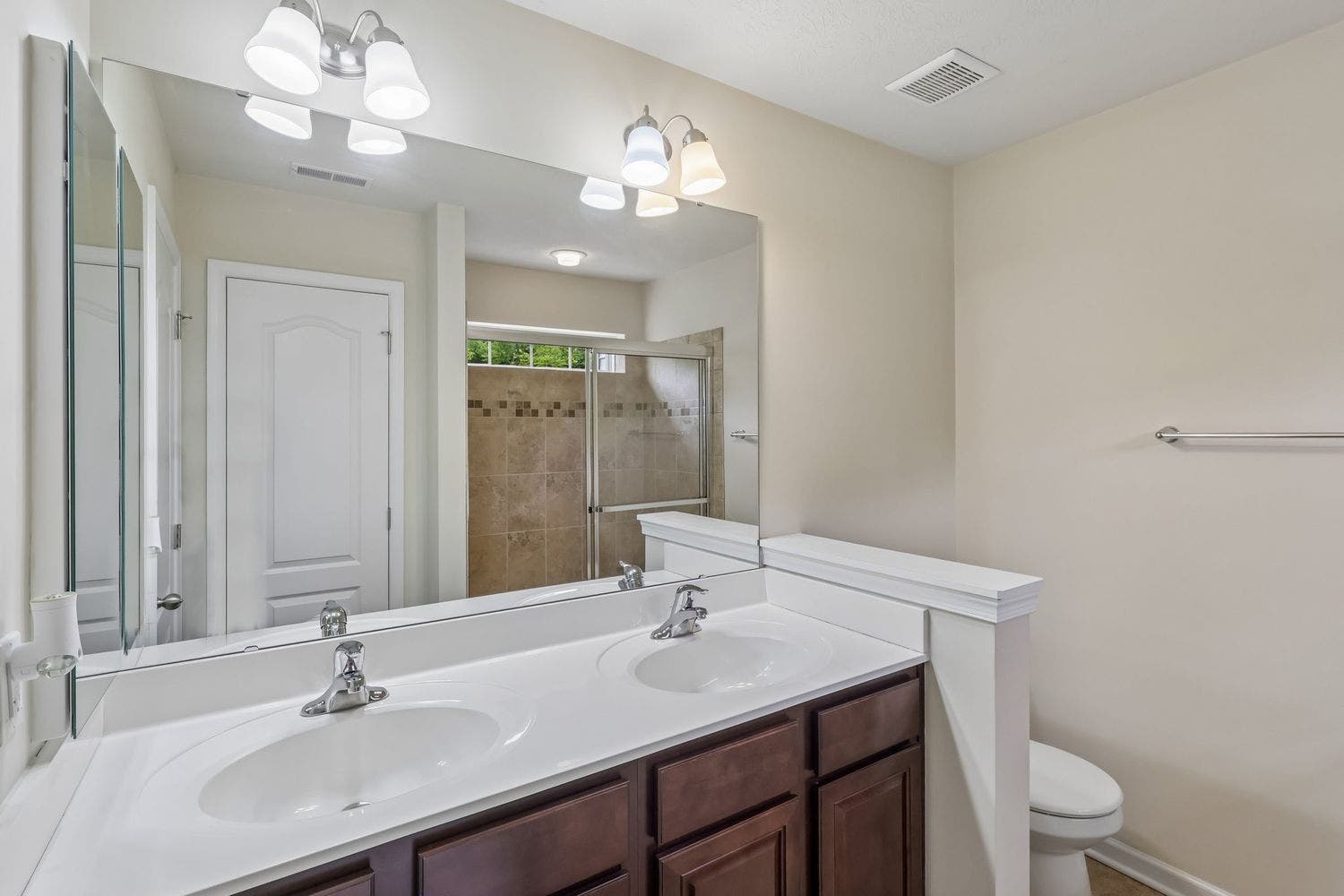 18 Remington Drive, Washington, PA 15301