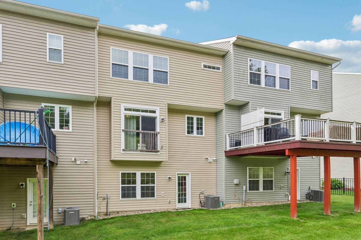 18 Remington Drive, Washington, PA 15301
