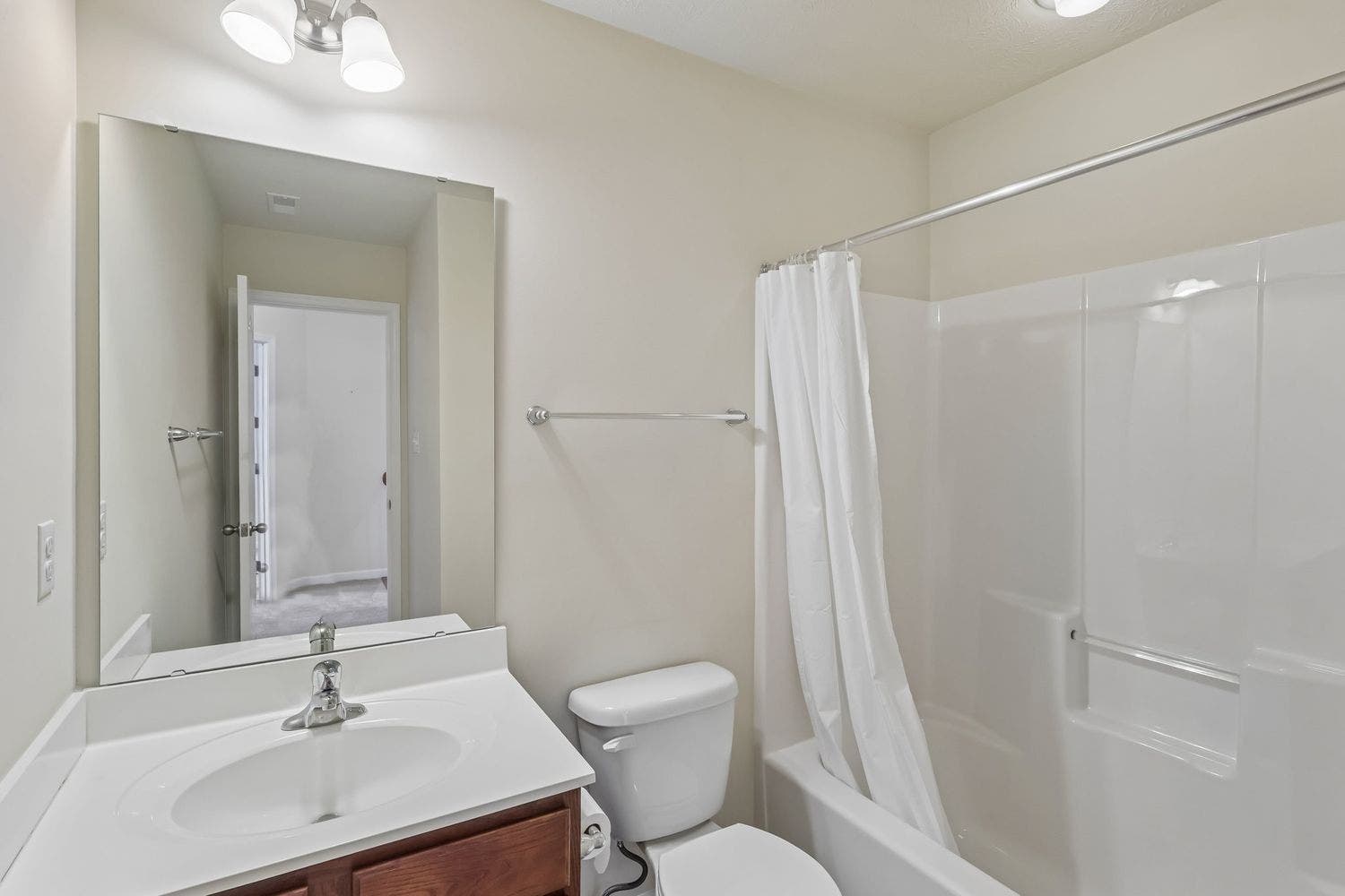 18 Remington Drive, Washington, PA 15301