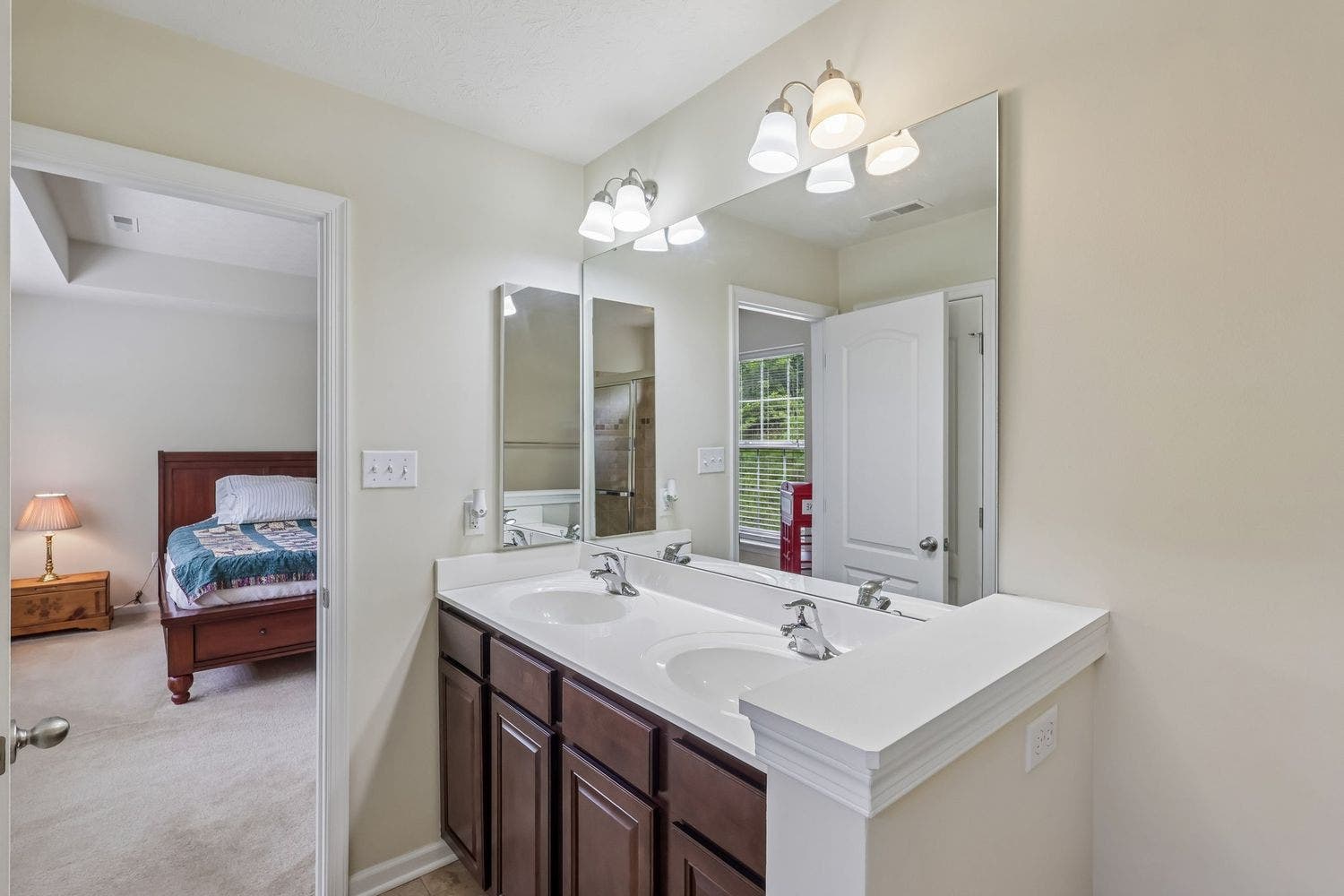 18 Remington Drive, Washington, PA 15301