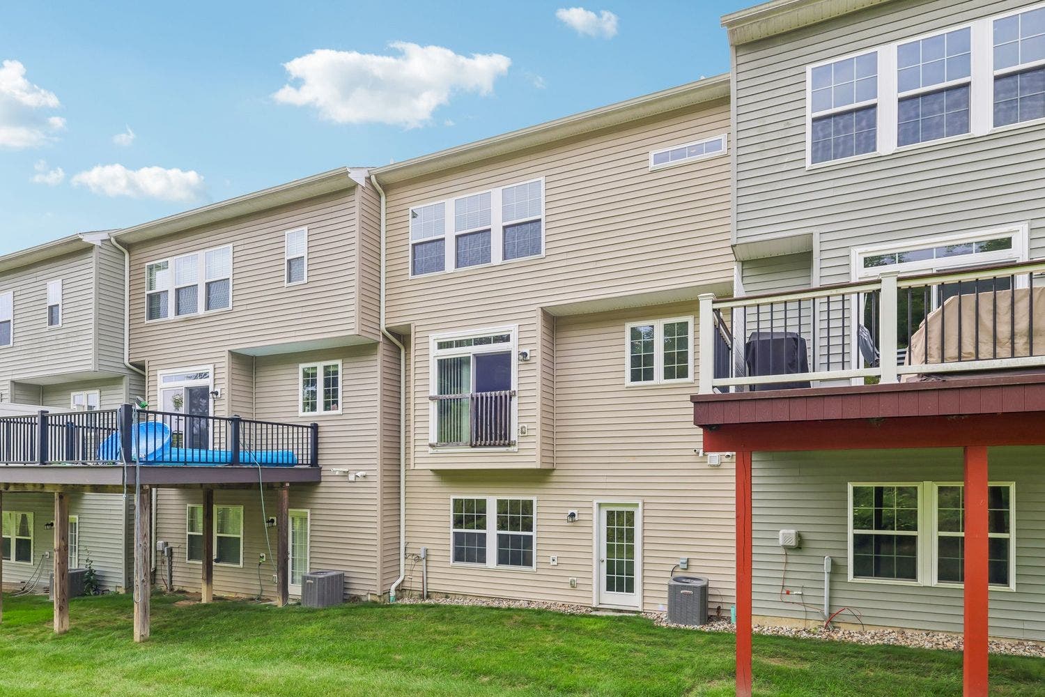 18 Remington Drive, Washington, PA 15301