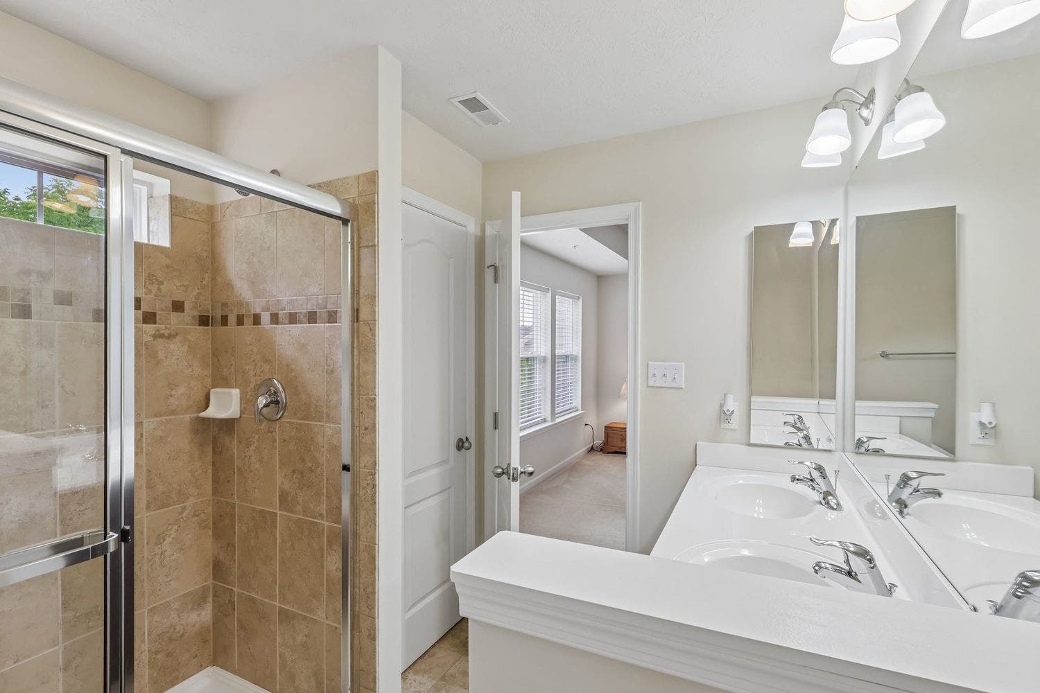 18 Remington Drive, Washington, PA 15301