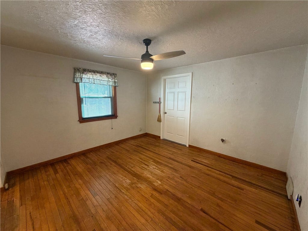 4643 State Route 982, Latrobe, PA 15650