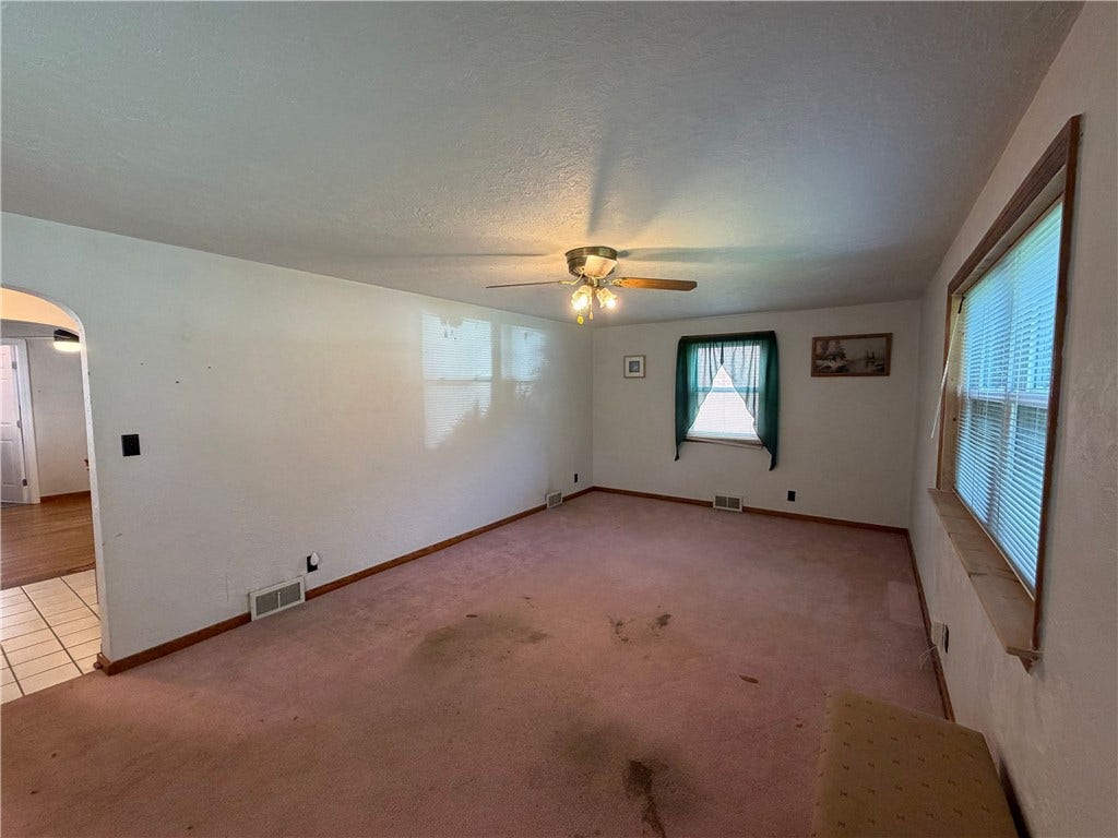 4643 State Route 982, Latrobe, PA 15650