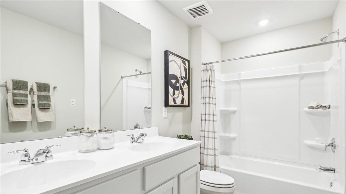 103 Olivia Dr, Hunker, PA 15639 Full Bath