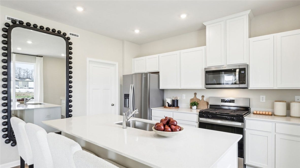 103 Olivia Dr, Hunker, PA 15639 Kitchen