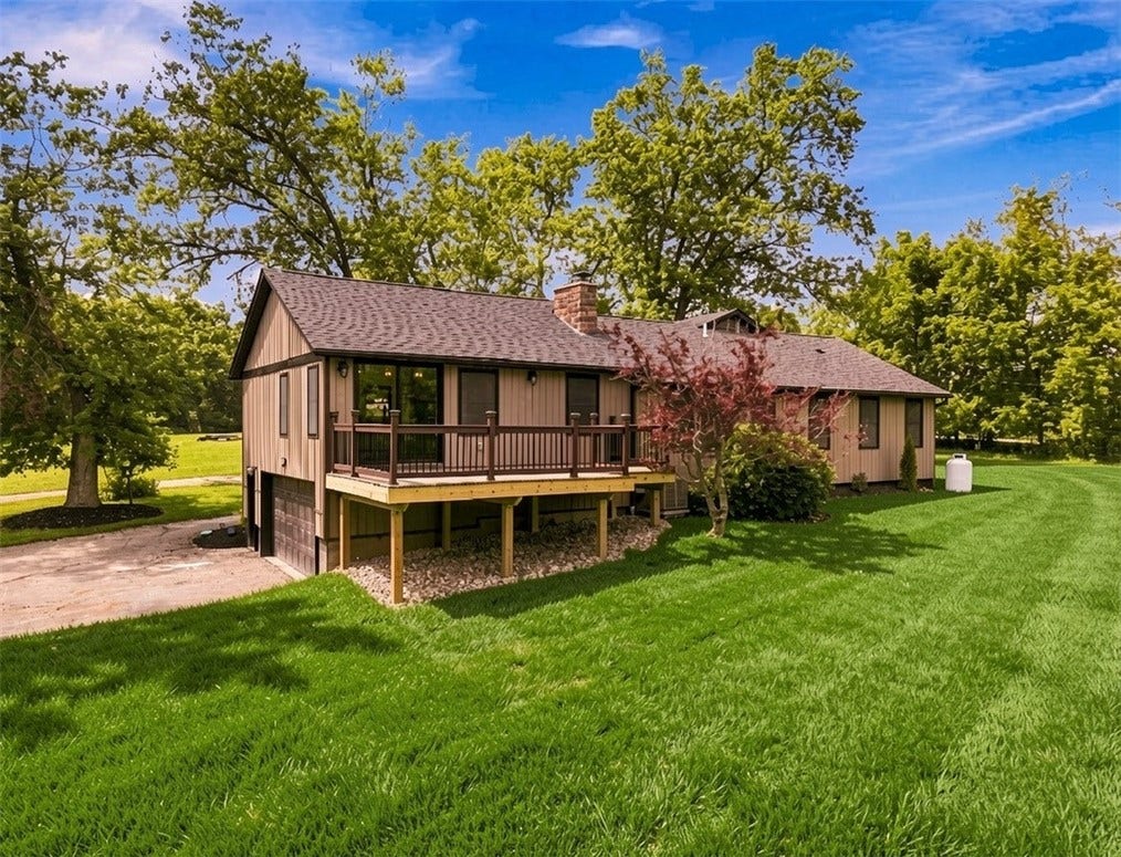 124 CUTRELL LANE, Scottdale, PA 15683