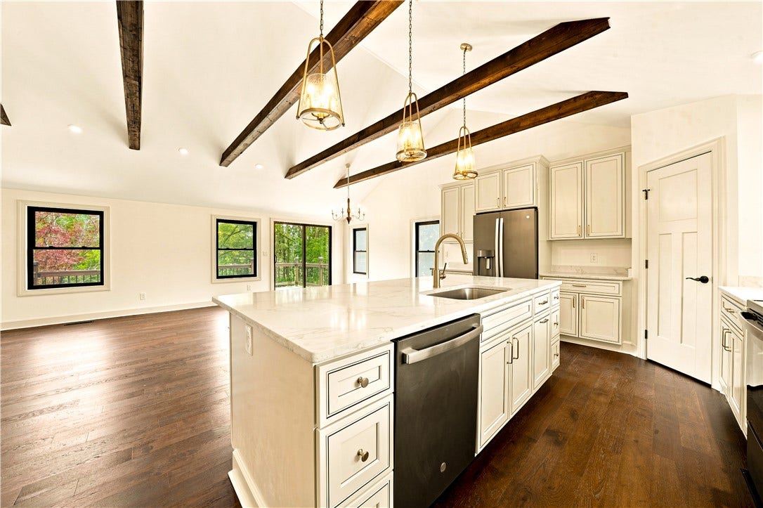 124 CUTRELL LANE, Scottdale, PA 15683