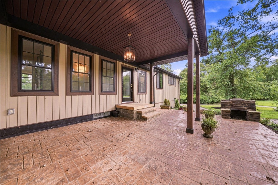 124 CUTRELL LANE, Scottdale, PA 15683