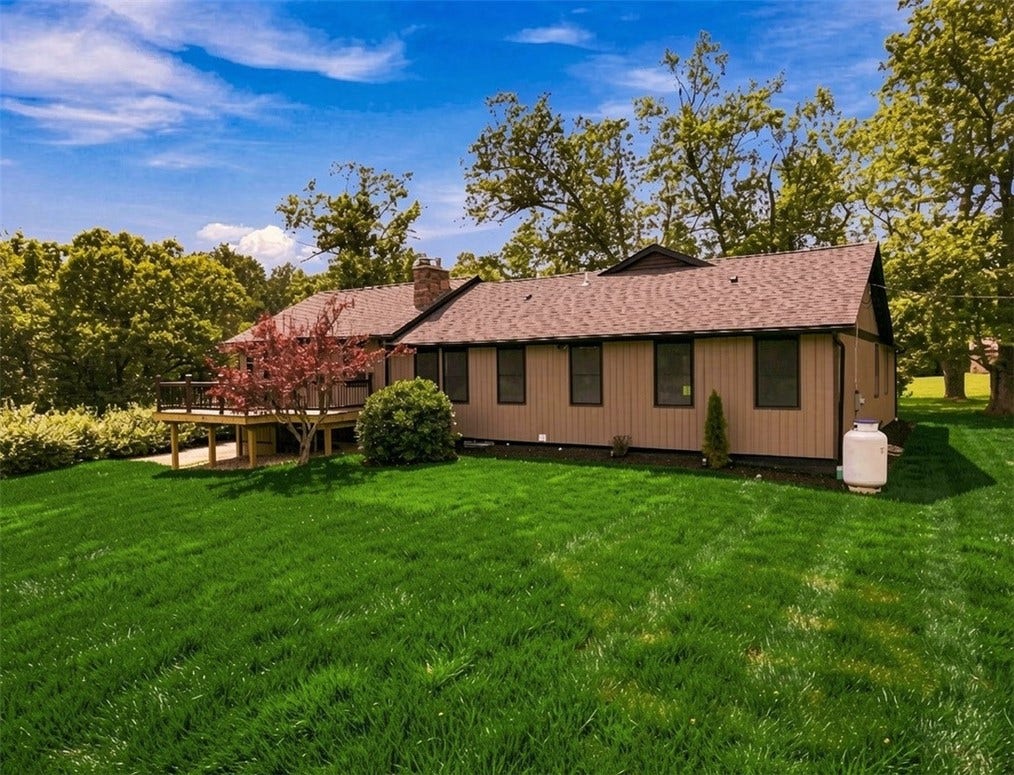 124 CUTRELL LANE, Scottdale, PA 15683