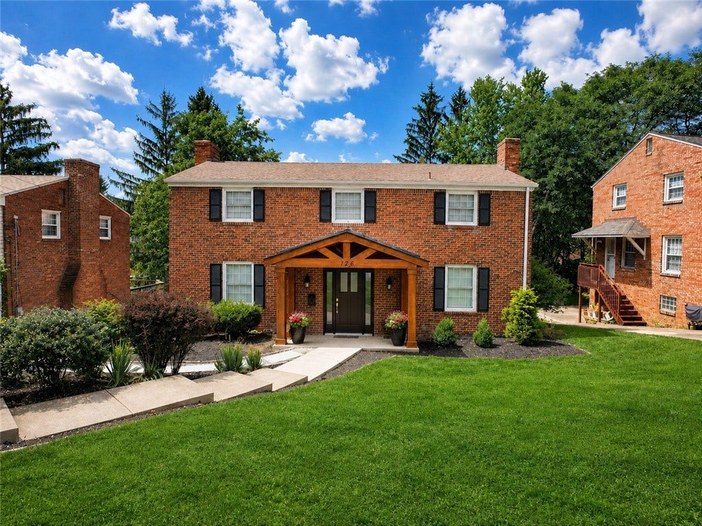 126 Piper Dr, Mt Lebanon, PA 15234