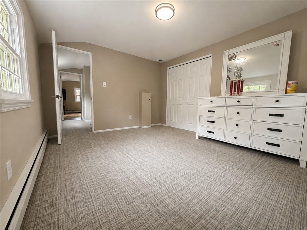 126 Piper Dr, Mt Lebanon, PA 15234
