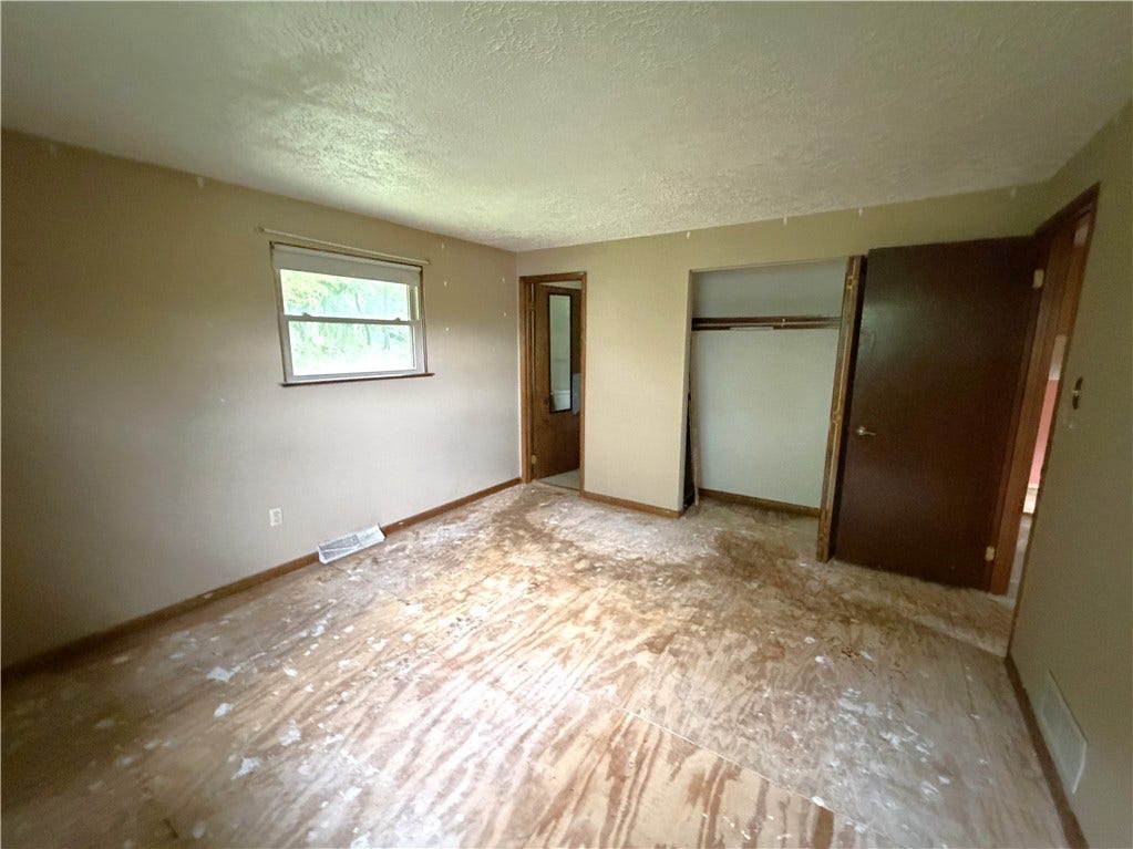 631 Wellington Drive, Greensburg, PA 15601