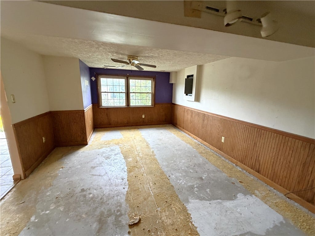 631 Wellington Drive, Greensburg, PA 15601