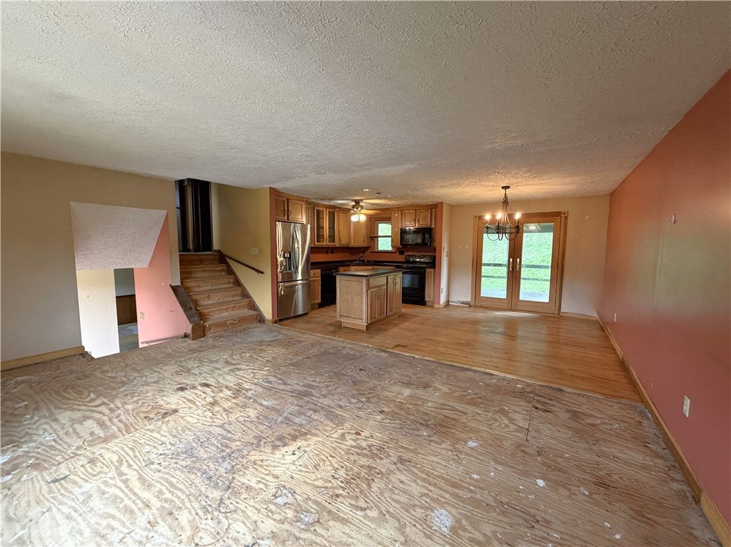 631 Wellington Drive, Greensburg, PA 15601