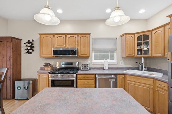 1915 Markley Drive, Sewickley, PA 15143