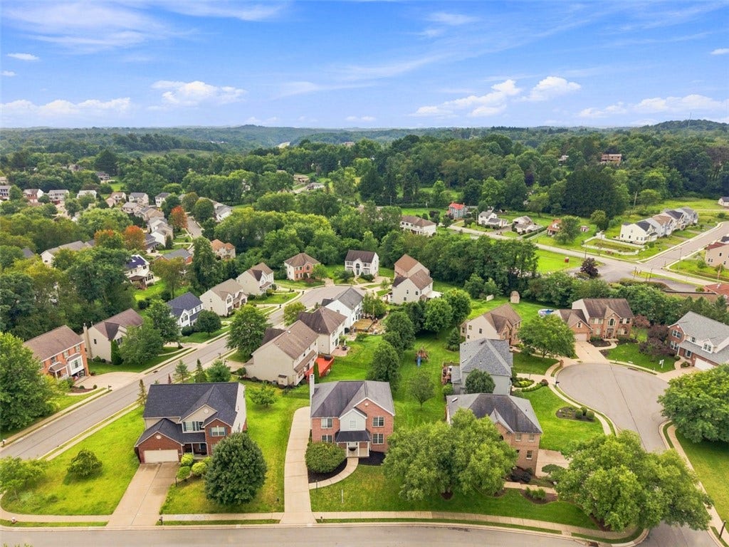 1915 Markley Drive, Sewickley, PA 15143