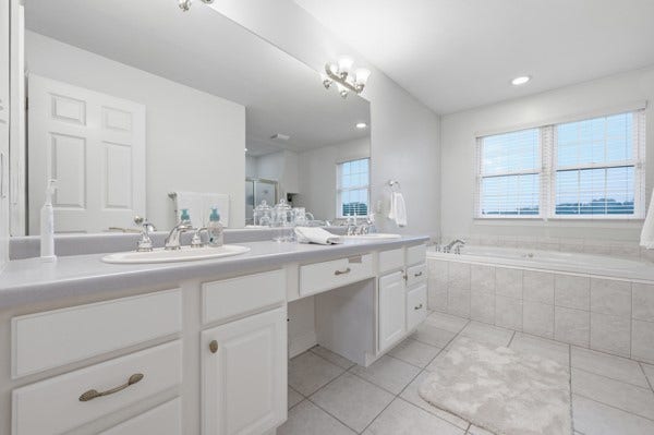 1915 Markley Drive, Sewickley, PA 15143