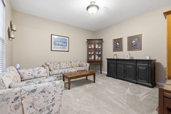 1915 Markley Drive, Sewickley, PA 15143
