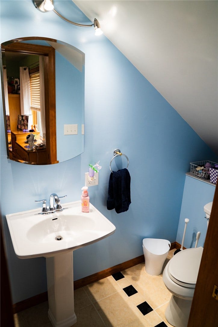 2nd primary bath