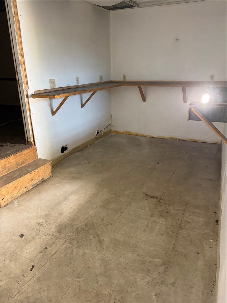 41 Searight Ave, Uniontown, PA 15401