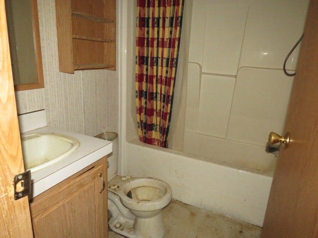171 Mounts Rd, Washington, PA 15301 171 Mounts Rd, Washington, PA 15301