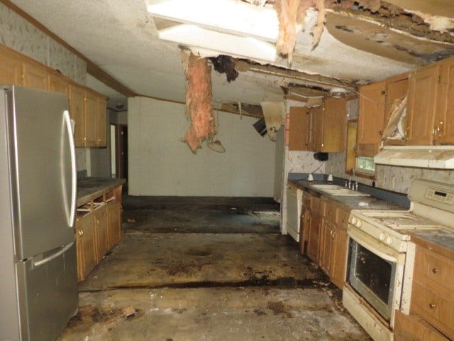 171 Mounts Rd, Washington, PA 15301 171 Mounts Rd, Washington, PA 15301