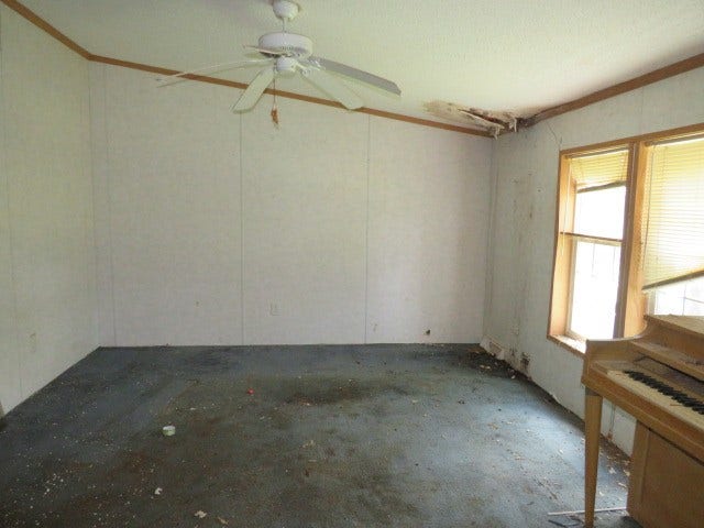 171 Mounts Rd, Washington, PA 15301 171 Mounts Rd, Washington, PA 15301