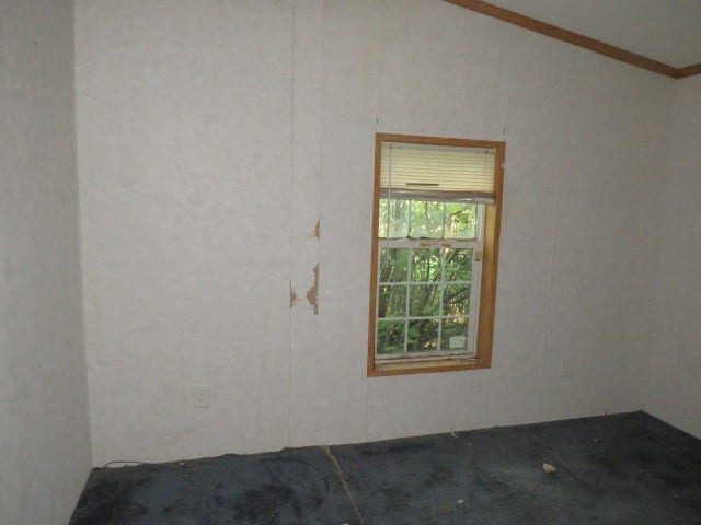 171 Mounts Rd, Washington, PA 15301