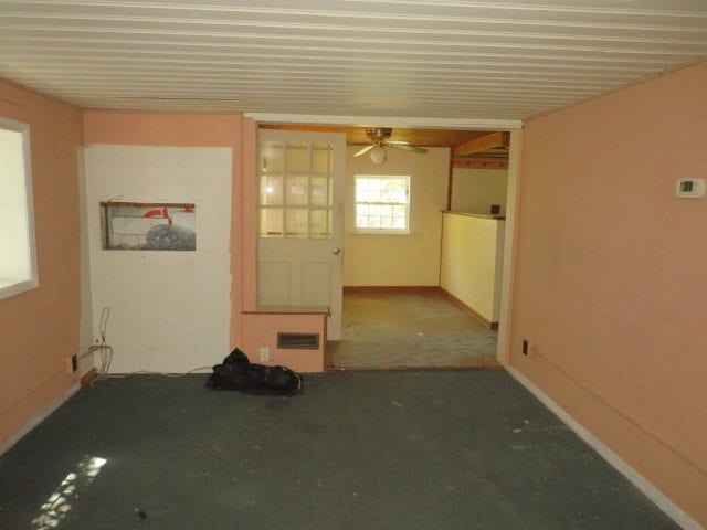 171 Mounts Rd, Washington, PA 15301 171 Mounts Rd, Washington, PA 15301