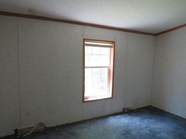 171 Mounts Rd, Washington, PA 15301