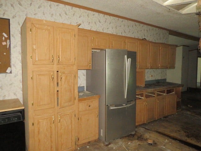 171 Mounts Rd, Washington, PA 15301 171 Mounts Rd, Washington, PA 15301